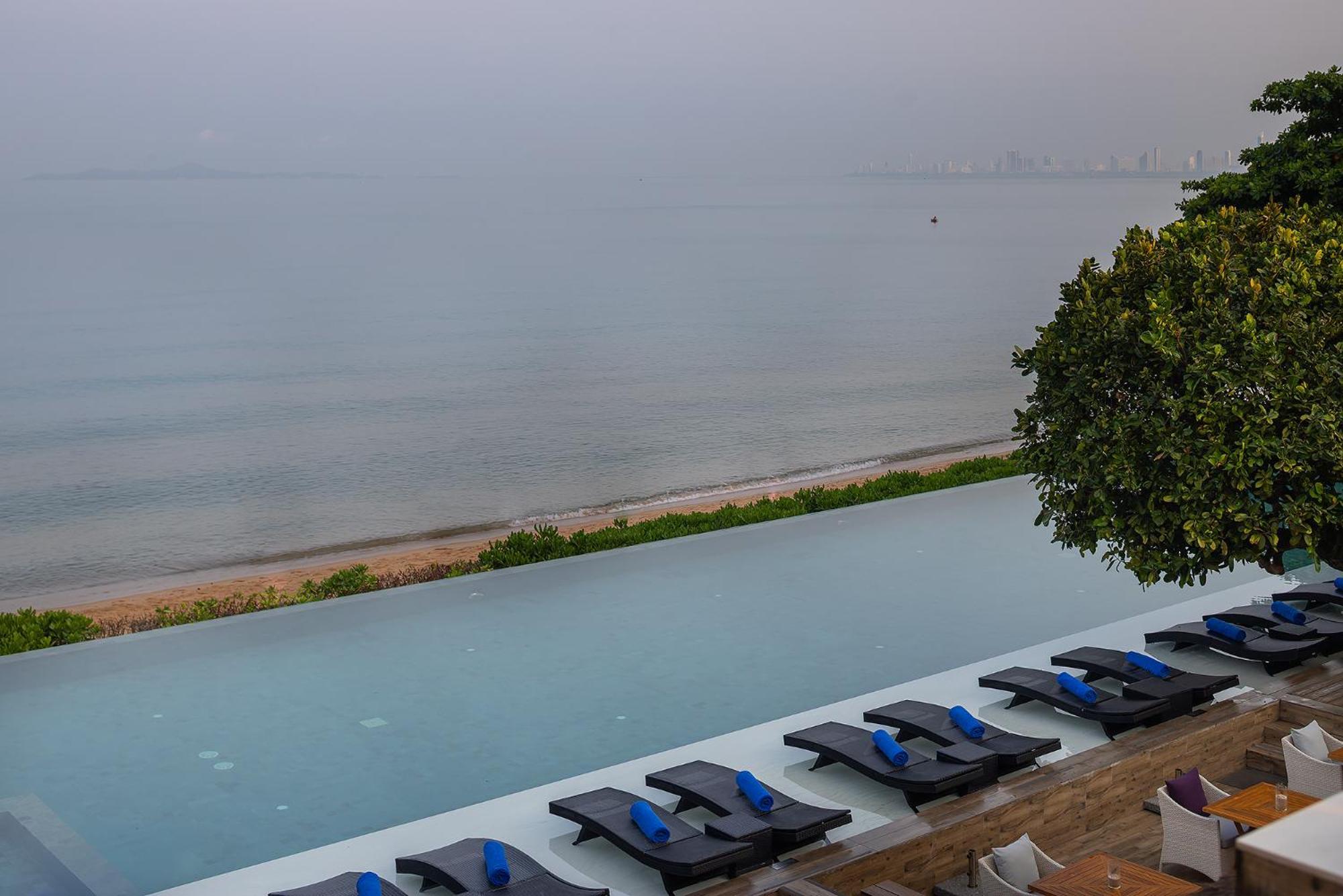 Готель U Pattaya Наджомтьєн Екстер'єр фото